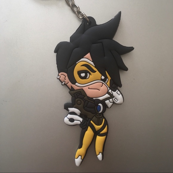 Tracer Overwatch Rubber Keychain 🎮 - Picture 1 of 4